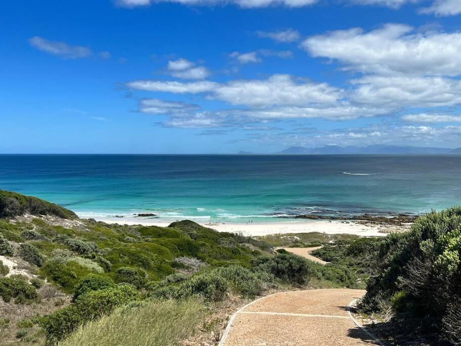 Ocean Retreat, Romansbaai Gansbaai Esterno foto